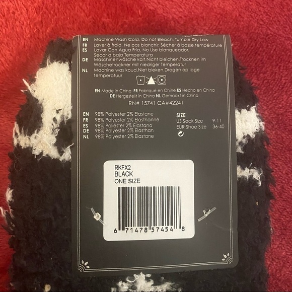 PJ Salvage Plush Fun Butter Crew Slipper Socks - Picture 4 of 8